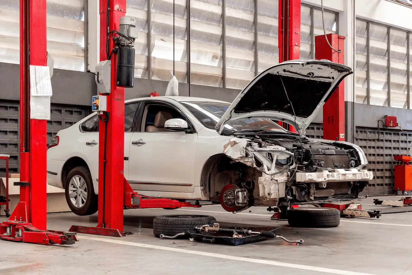 Hala warsztatowa Dash Zabrze – wnętrze warsztatu